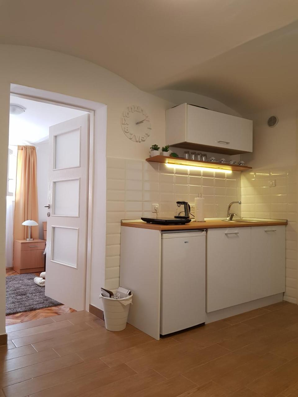 Inter Apartment Belgrade With Free Parking Экстерьер фото